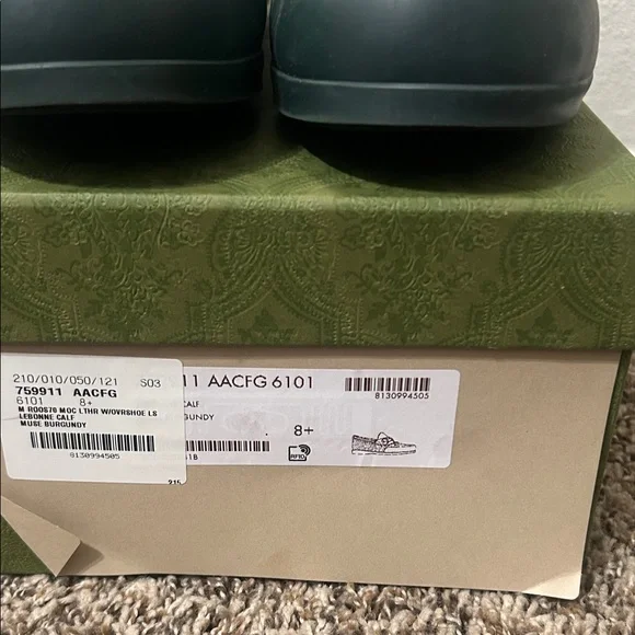 Gucci Green and Burgundy Men's Slip-On Horsebit Loafers - Picture 2 of 4